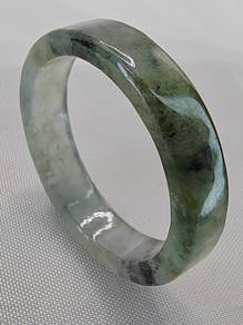 Icy Black Natural Burma Jadeite Jade / US SIZE 10
