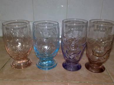 Cawan vintage disney embossed glass cup 4
