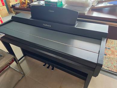 Yamaha Clavinova CVP - excellent condition