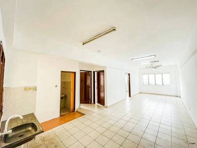 Apartment For Sale in Palm Garden Apartment