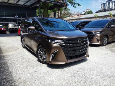 Toyota Alphard Z in Old Klang Road, KUL