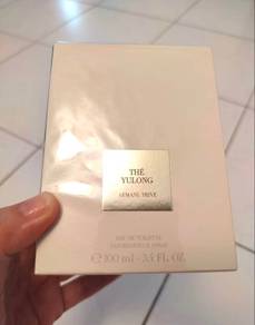 100ml bottle of Armani Privé Thé Yulong Eau de Toilette