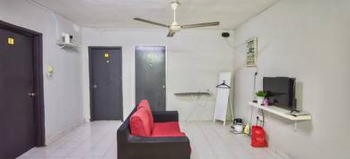 Apartment For Sale in Flora Damansara