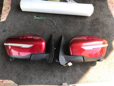 No 2-10-28 Nissan Juke Nismo RS NFL Side Mirror