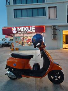 Vespa LT 150