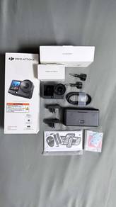DJI Osmo Action 6 Adventure Combo