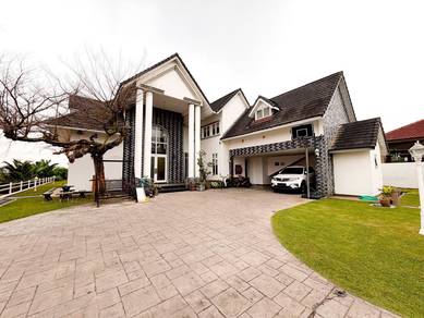 Bungalow House For Sale in Bangi,SGR