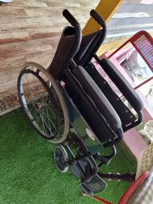 wheelchair (kerusi roda)
