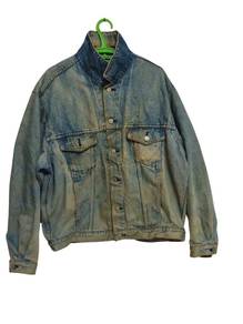 841.Levi's Denim Jacket Size L