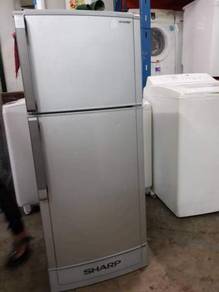 Small 2 Pintu Sharp Refrigerator Fridge Freezer