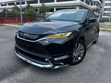 Toyota Harrier Z in Puchong, KUL