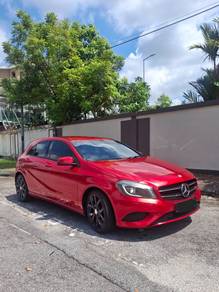 Mercedes Benz A200 200 BlueEFCY (CBU) in Ampang, SGR