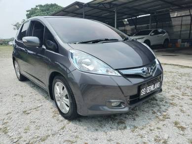 Honda Jazz Hybrid HYBRID in Bandar Sri Damansara, SGR