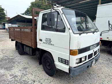 Isuzu NHR55e Cargo am 96year