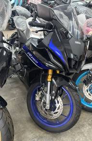 Yamaha R15