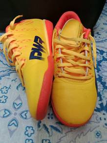 Kasut Futsal Puma