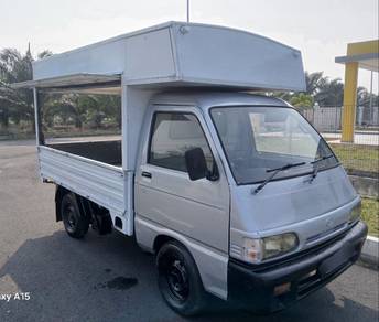 Lori foodtruck pasar malam hijet
