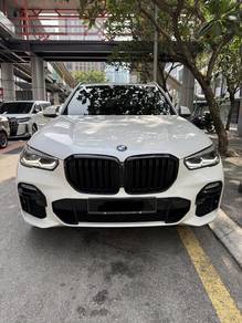 BMW X5 xDRIVE45e in City Centre, KUL