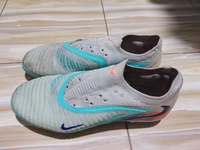 Nike Phantom Vision DF FG UK7 EUR41 RM100 (Boleh N