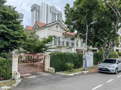 Semi-Detached House For Sale in Pulau Tikus,PNG