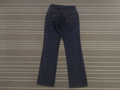 Vintage LEVIS  Red tab ladies japan W25