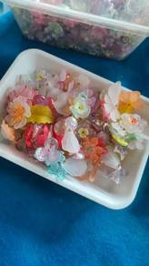 bunga berada mix colour dan saiz