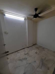 Room in Kepong, KUL