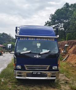 Lori Untuk Dijual