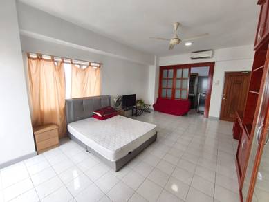 Condominium For Rent in Ridzuan Condominium