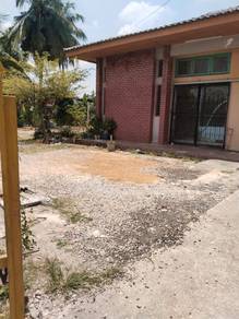 Semi-Detached House For Sale in Paroi,NSN