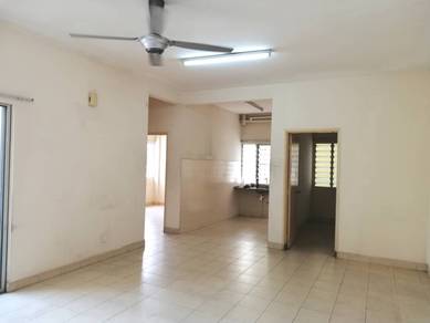 Apartment For Rent in Kasuarina Apartment