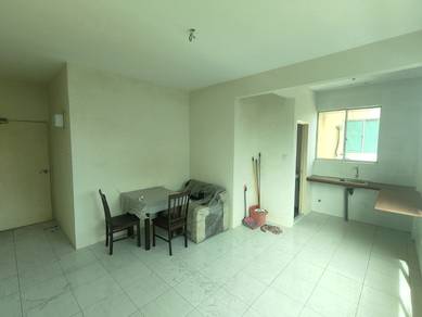 Apartment For Sale in Taman Nelly Phase 8D