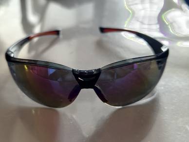 sport glasses