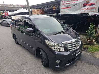 Toyota Alphard 240S C PACKAGE in Gombak, KUL