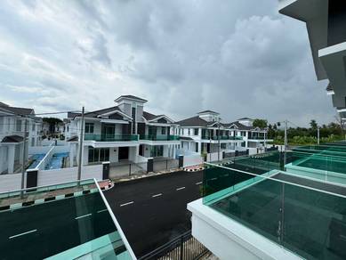 2-storey Terraced House For Sale in Simpang Ampat,PNG