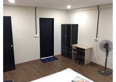 Room in Luyang, SBH