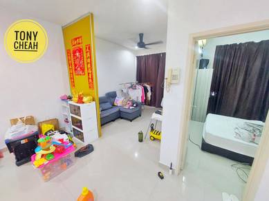 Condominium For Sale in Boulevard Condominium (BLVD)