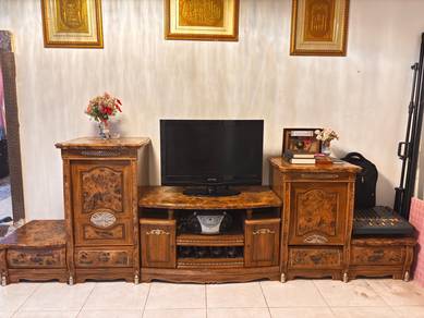 Almari Cabinet