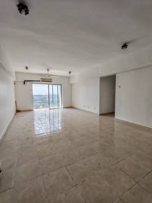Condominium For Sale in Sea View Tower @ Harbour Place