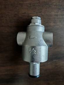Water Pressure Regulator 1/2"