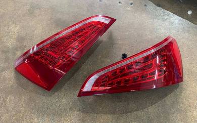 Audi Q5 Original LED Tail Lamp