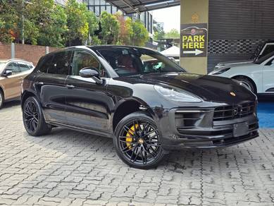 Porsche Macan GTS GTS in Kota Damansara, SGR