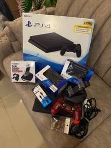 PS4 Slim Full Set with Games Lelong