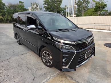 Toyota Voxy ZS KIRAMEKI II in Puchong, SGR