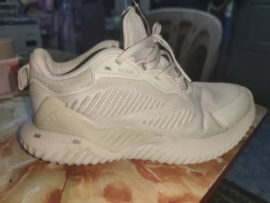 kasut adidas