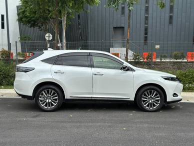 Toyota Harrier PREMIUM 4WD in Setapak, KUL