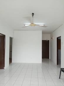 Flat For Sale in Desa Putra (Selayang)