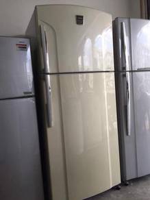 Toshiba big fridge 2 doors Peti Sejuk very Ais