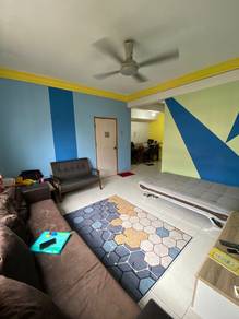 Apartment For Rent in Sri Awana Townhouse