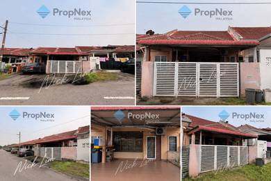 1-storey Terraced House For Auction in Seri Kembangan,SGR